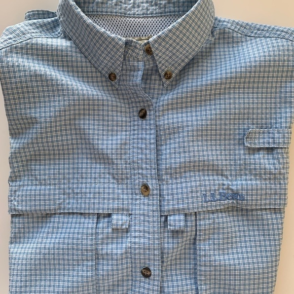 LL Bean Women’s Button Down Shirt Size Large - Picture 2 of 9